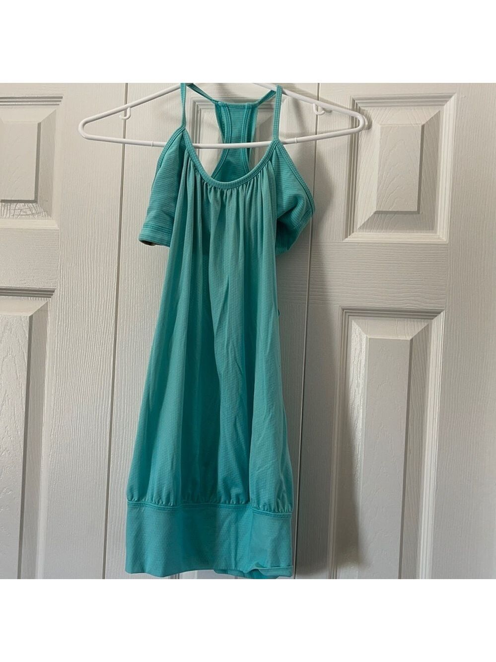 Lululemon Tank Top Size 4 🥰🥰